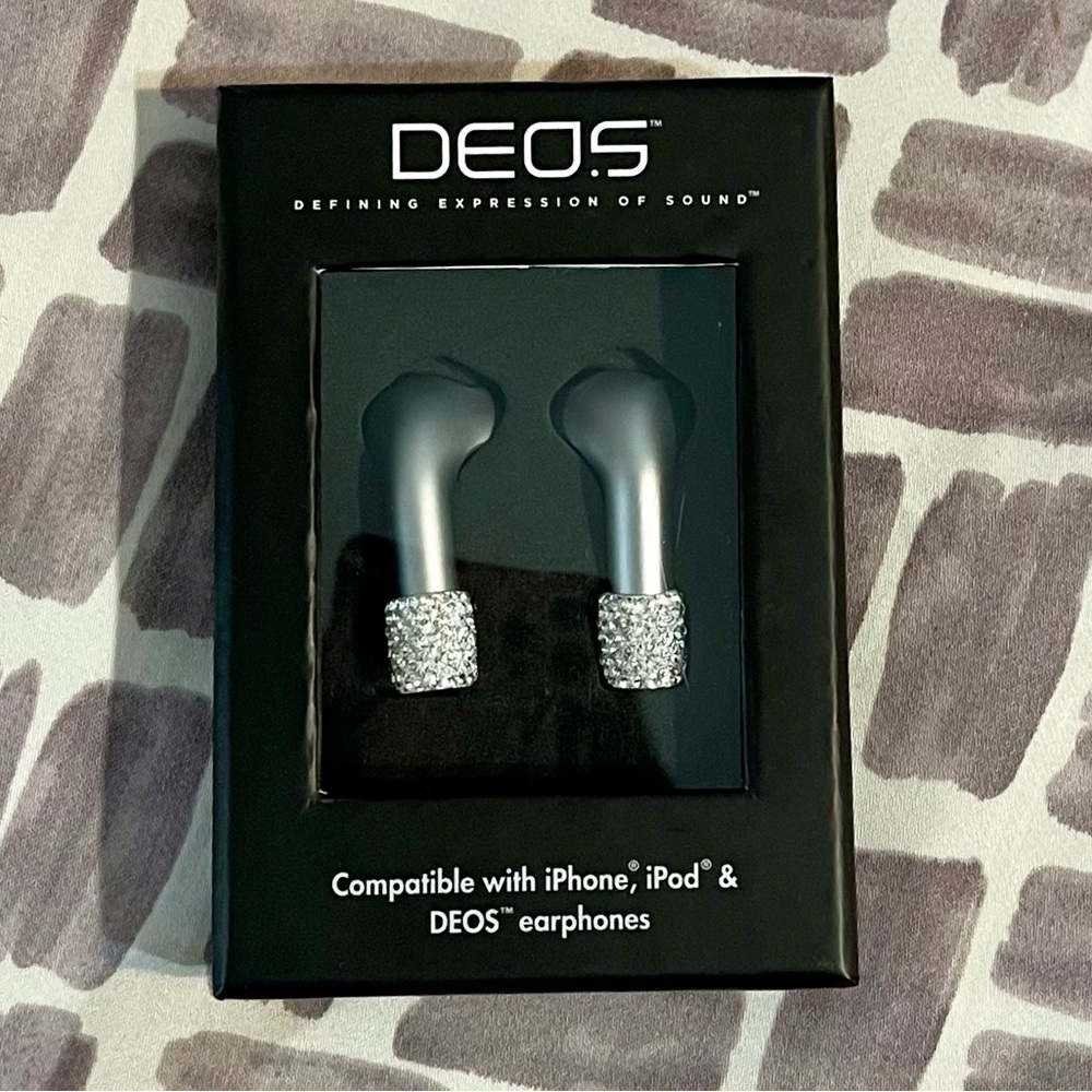 DEOS Earphone Jewelry Compatible with iPhone, iPad and DEOS Earphones